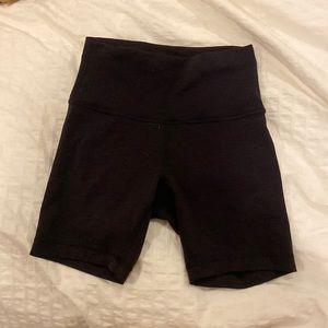Wunder Train Shorts 6”